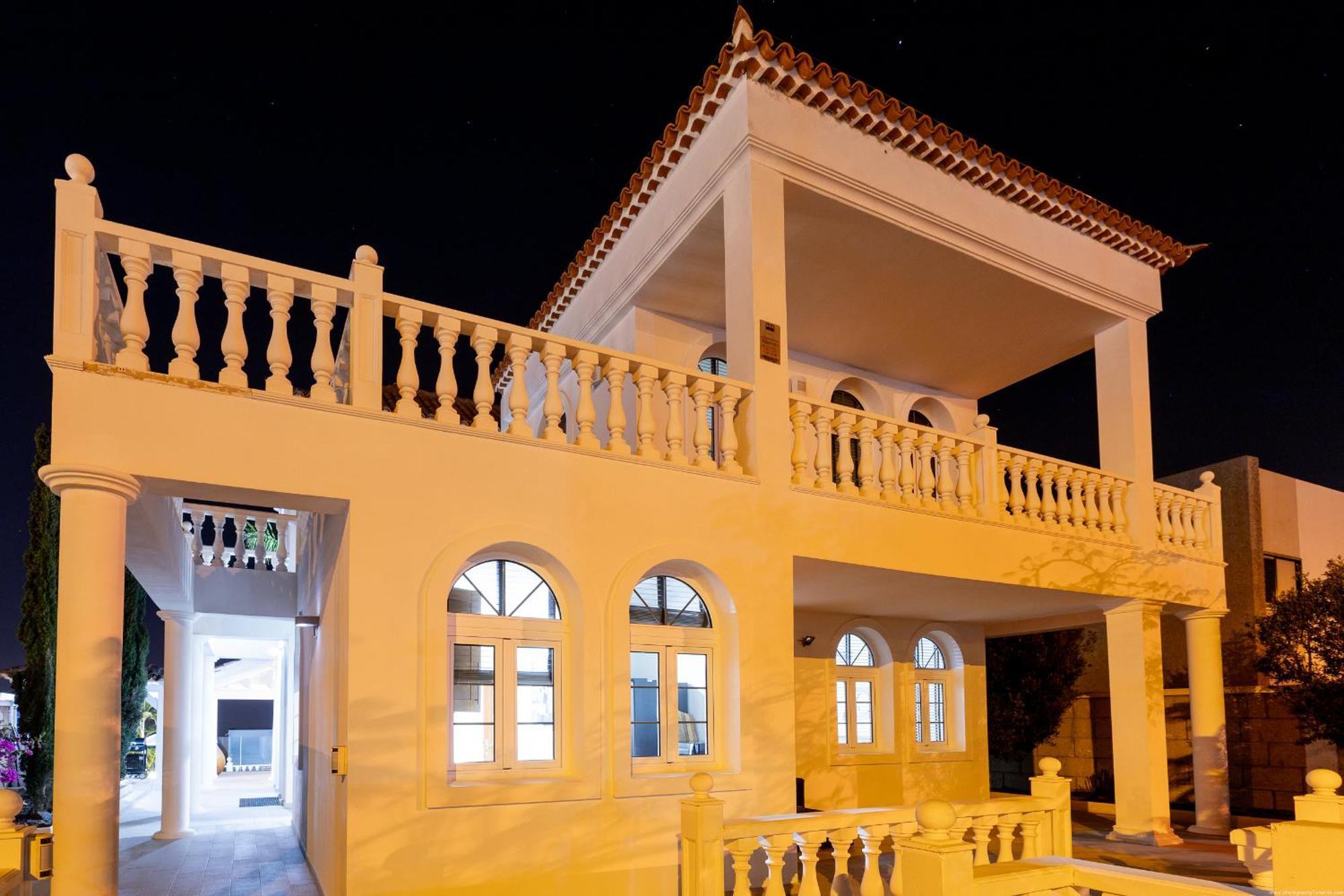 Villa Ocean Palm, Heated Pool! Costa Adeje  Exterior photo