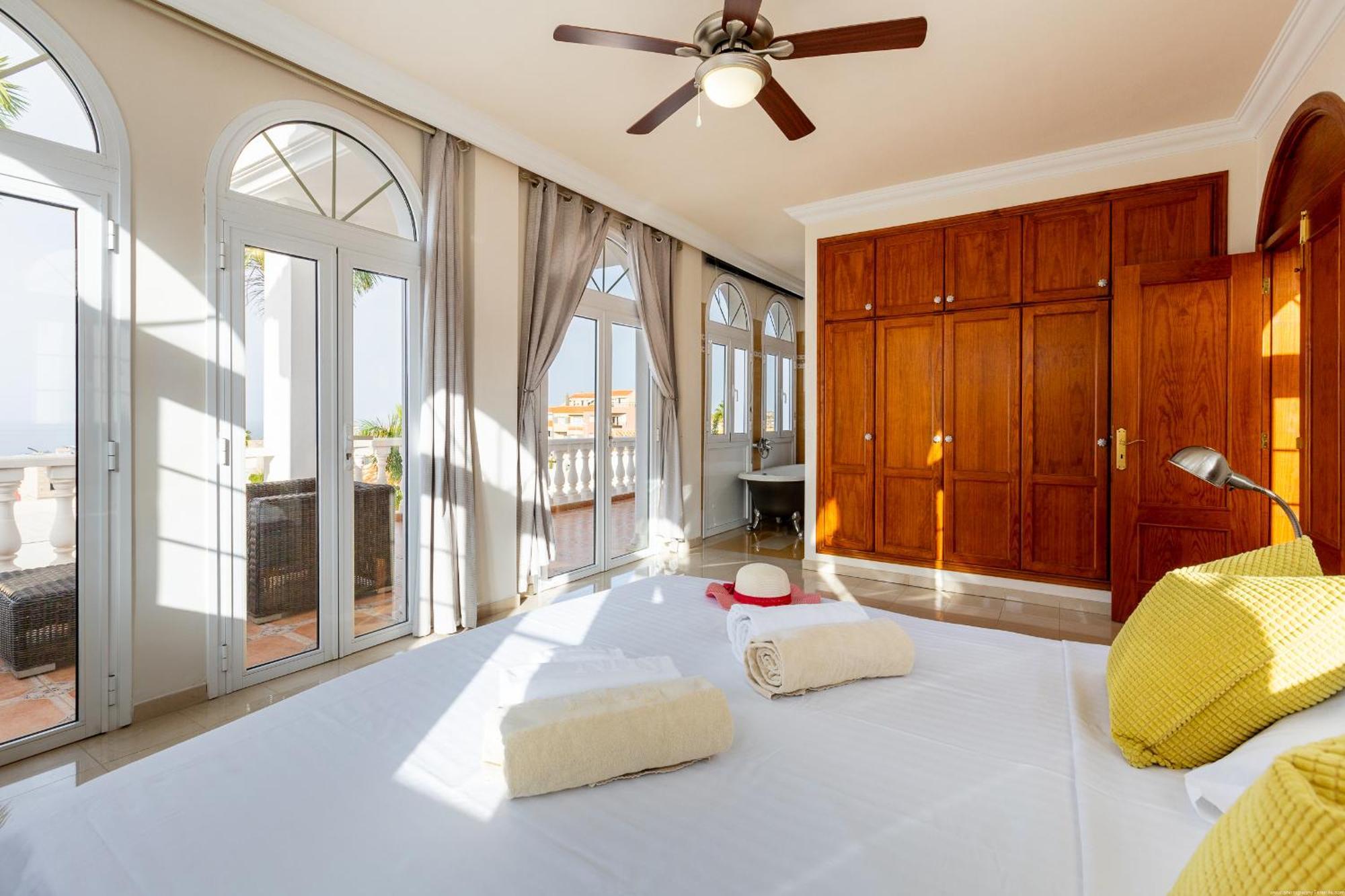 Villa Ocean Palm, Heated Pool! Costa Adeje  Exterior photo