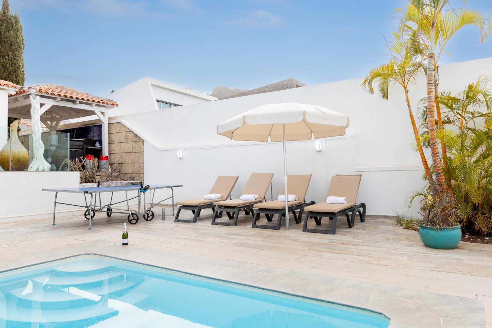 Villa Ocean Palm, Heated Pool! Costa Adeje  Exterior photo